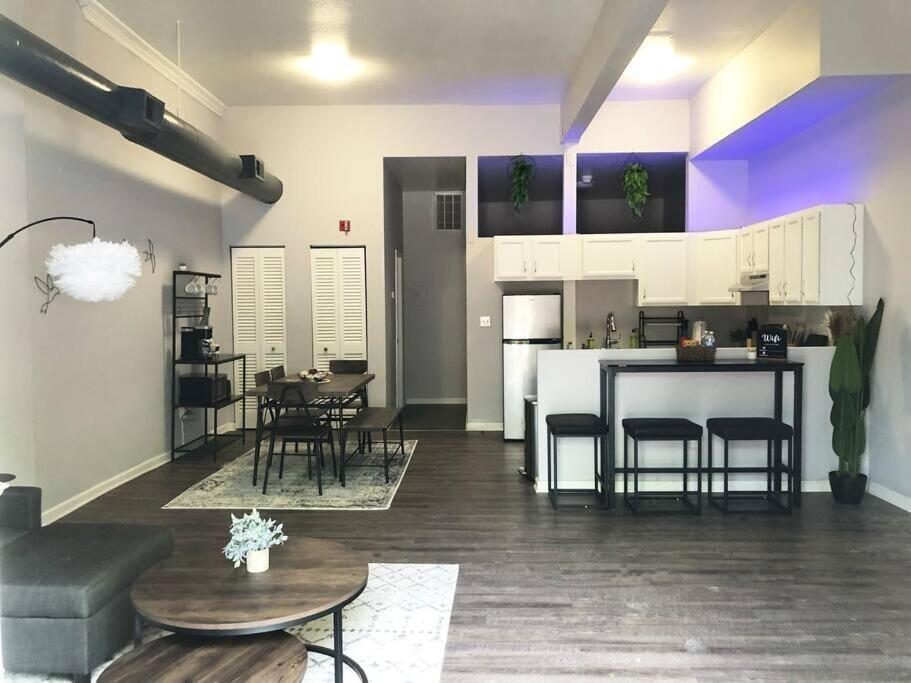 Апартаменти Downtown Cleveland -Modern First Floor Unit Екстер'єр фото